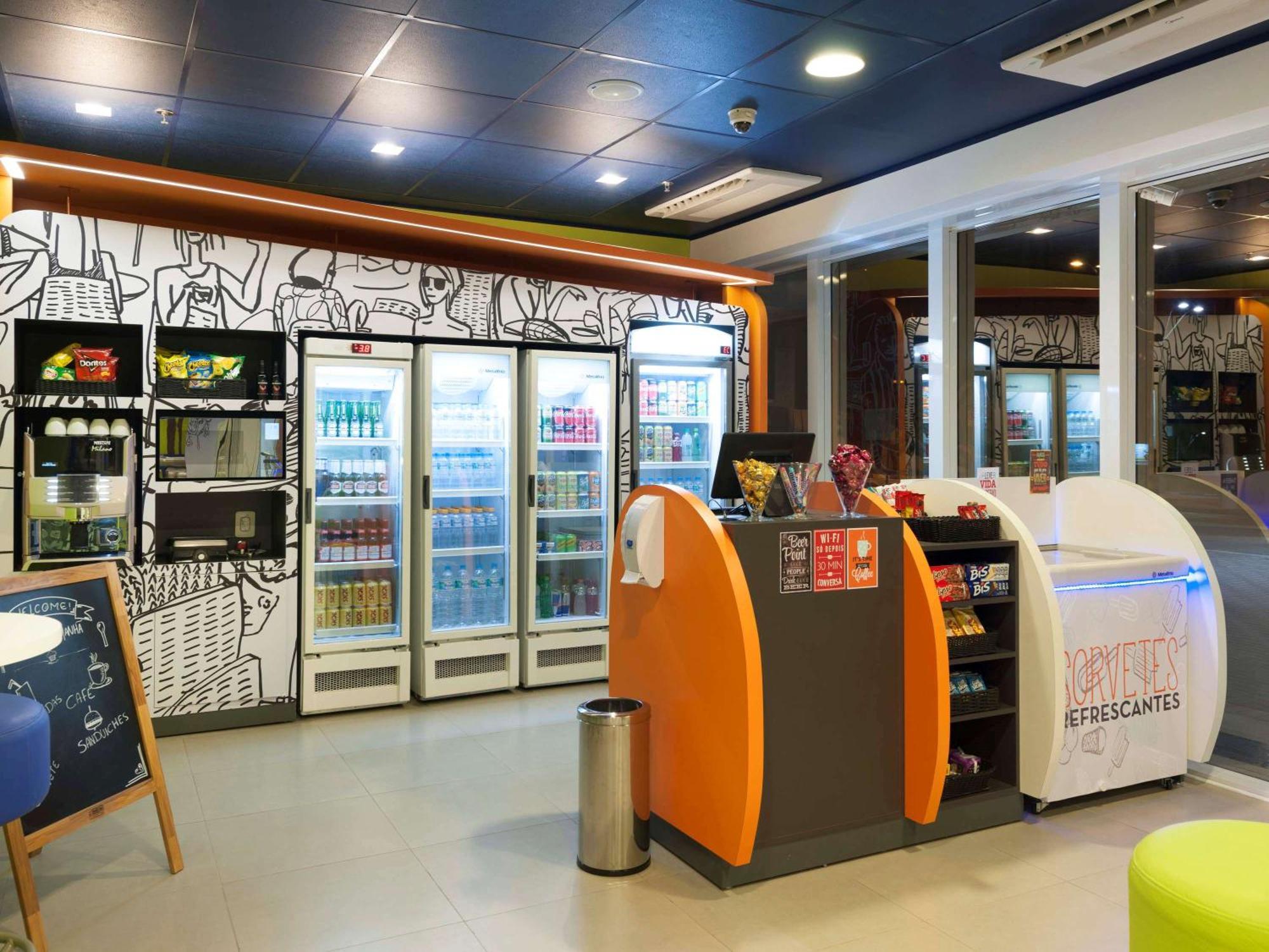 Ibis Budget Campinas Aquidaban Exterior photo