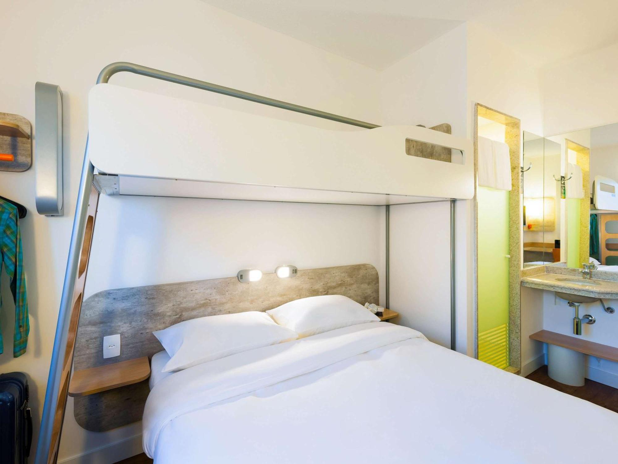 Ibis Budget Campinas Aquidaban Exterior photo