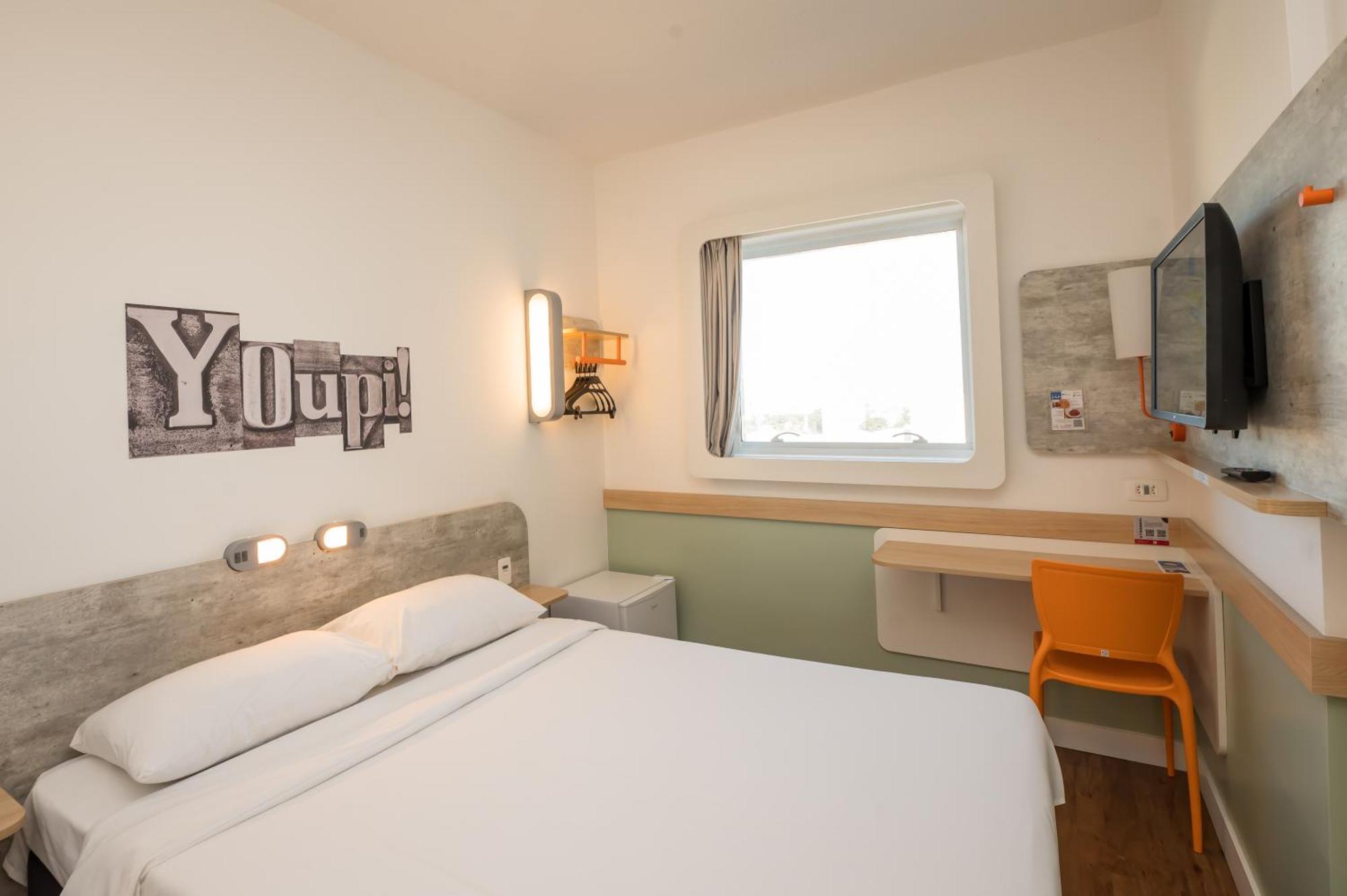 Ibis Budget Campinas Aquidaban Exterior photo