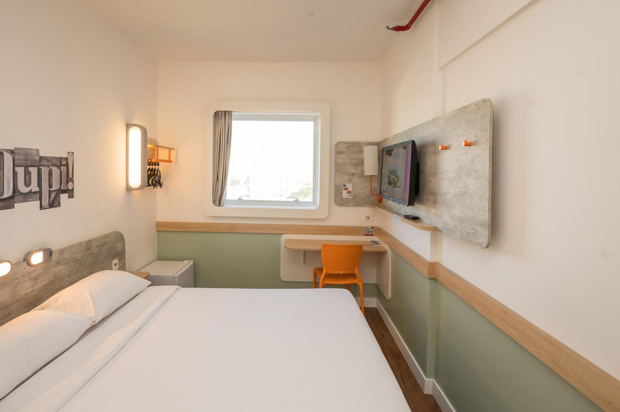 Ibis Budget Campinas Aquidaban Exterior photo