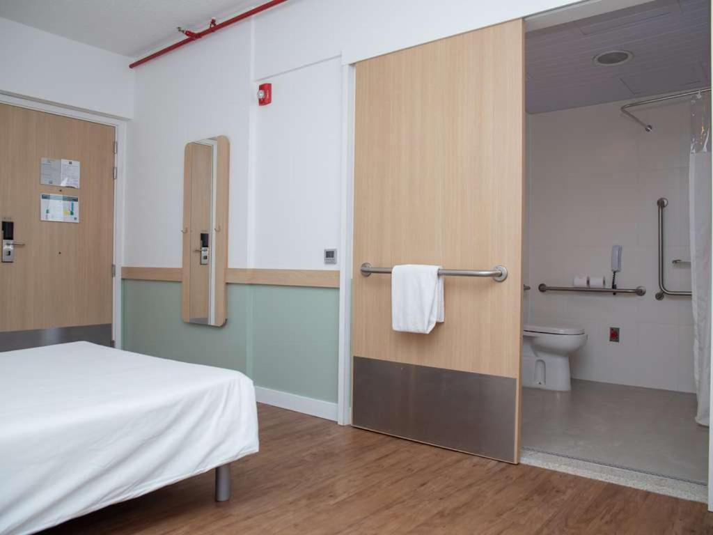 Ibis Budget Campinas Aquidaban Exterior photo